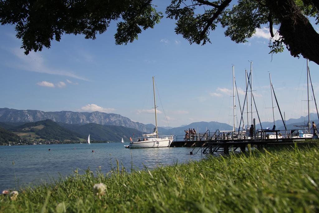 Hotel Blumenhof Sankt Georgen im Attergau Eksteriør billede