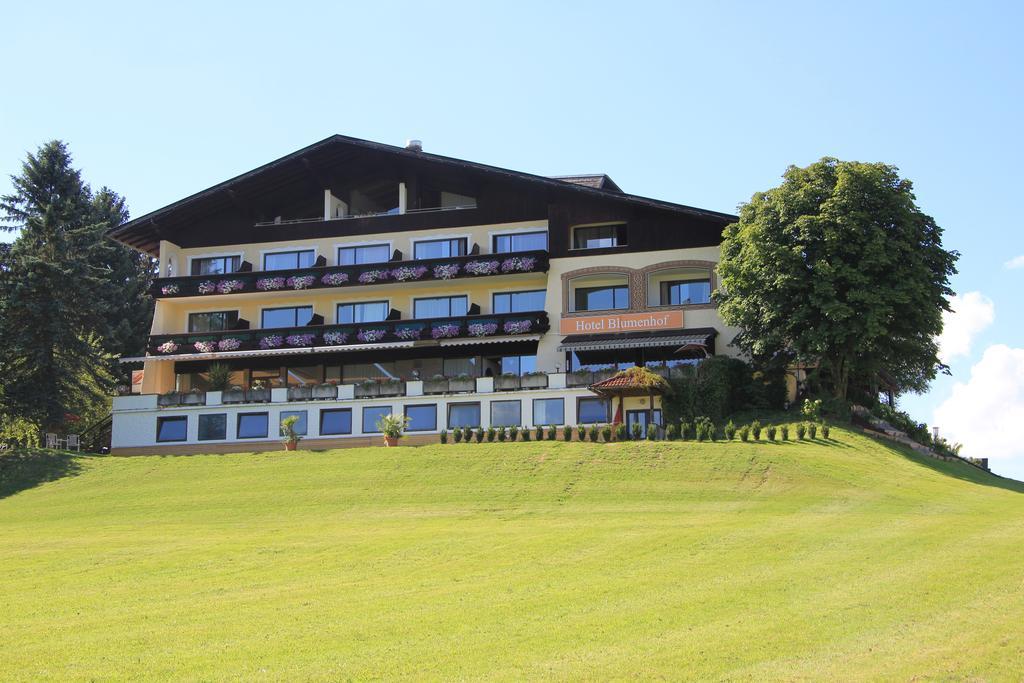 Hotel Blumenhof Sankt Georgen im Attergau Eksteriør billede